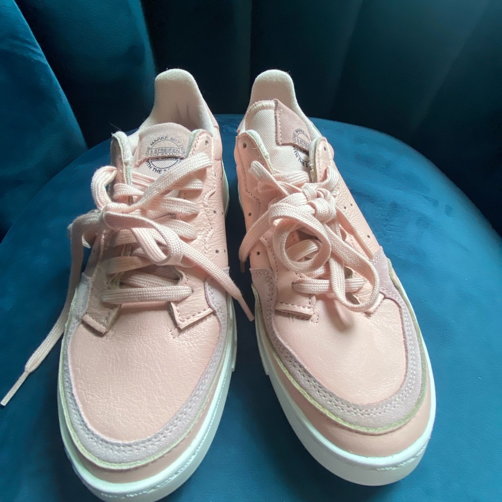 Adidas Supercourt